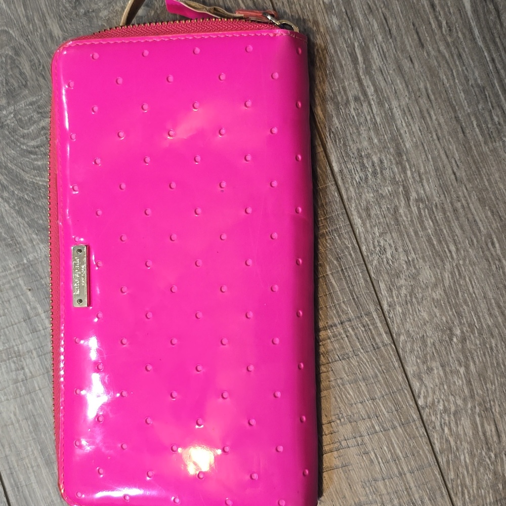 Kate Spade Neon Pink Wallet - Picture 2 of 10